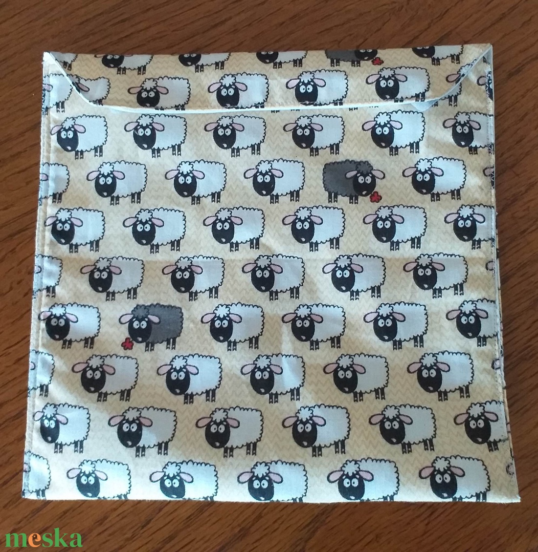 Báránykás uzsonnás tasak, snackbag, újratasak - táska & tok - uzsonna- & ebéd tartó - szendvics csomagoló - Meska.hu
