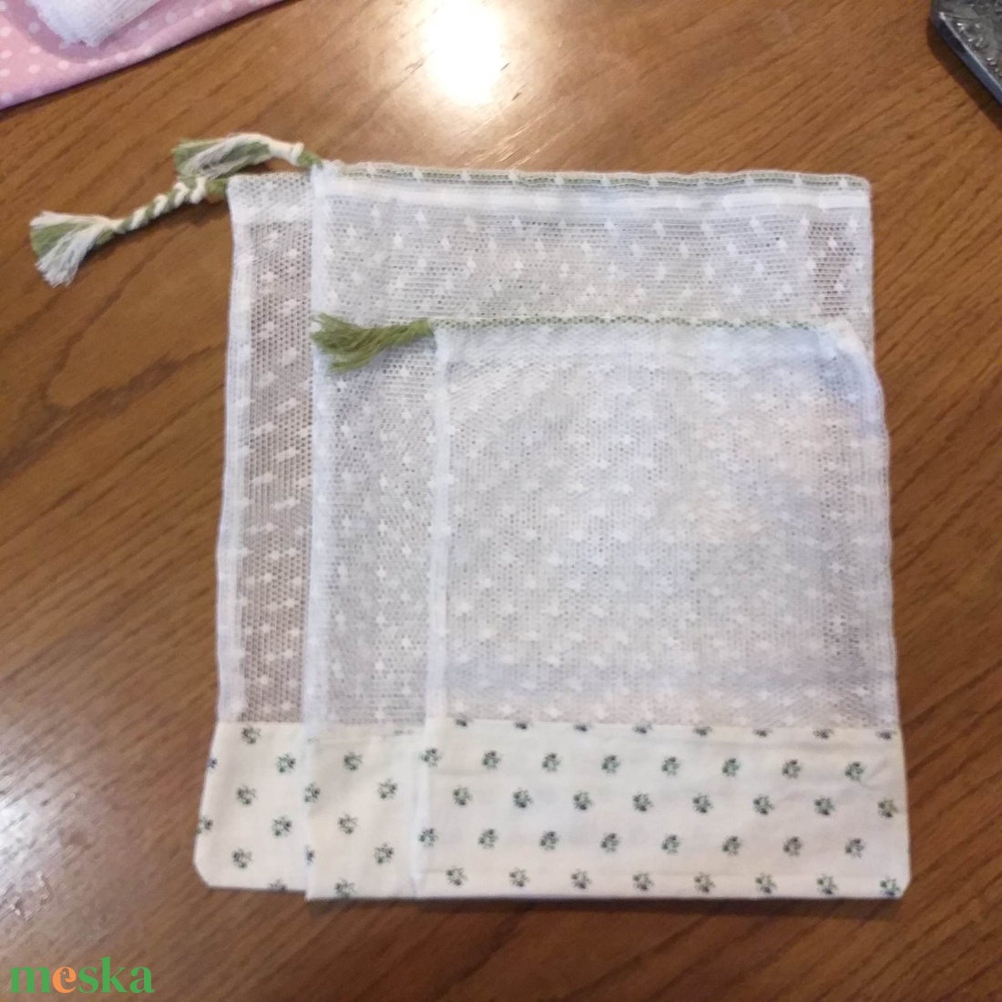 3 darabos,apróvirágos strapabíró ökozsák bevásárláshoz ( nowaste zöldséges-gyümölcsös tasak) makramé zsinórral - táska & tok - bevásárlás & shopper táska - zöldség/gyümölcs zsák - Meska.hu 3 darabos,apróvirágos strapabíró ökozsák bevásárláshoz ( nowaste zöldséges-gyümölcsös tasak) makramé zsinórral - táska & tok - bevásárlás & shopper táska - zöldség/gyümölcs zsák - Meska.hu