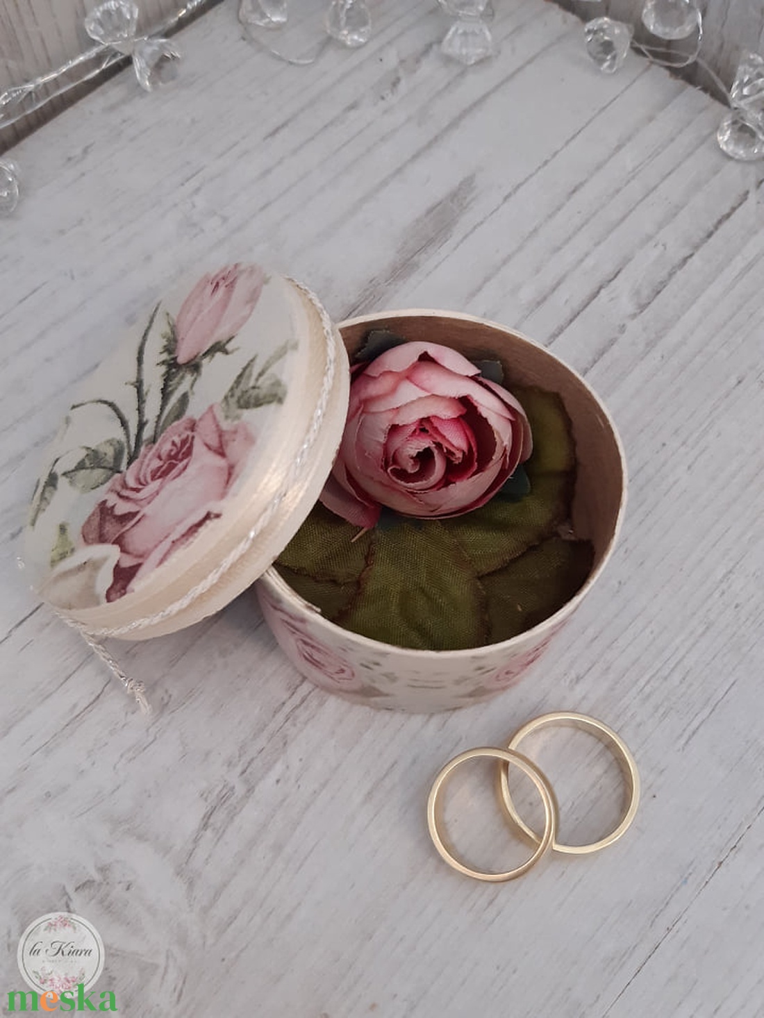 Romantikus, vintage hangulatú gyűrűtartó doboz esküvői ceremóniára! - esküvő - kiegészítők - gyűrűtartó & gyűrűpárna - Meska.hu