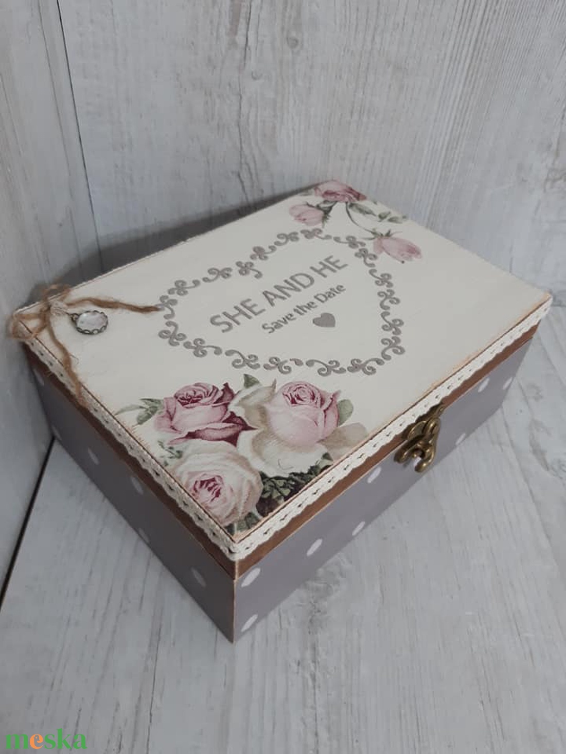 A boldog házasság kellékei! ajándékdoboz esküvőre, lánybúcsúra! Angol, német és magyar nyelvű üzenettel kérhető! - esküvő - emlék & ajándék - nászajándék - Meska.hu