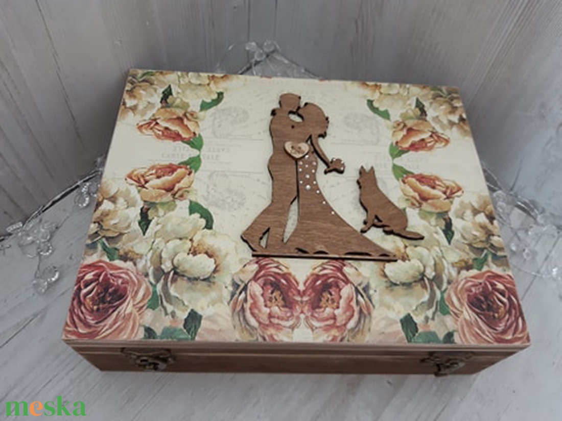 Romantikus esküvői ajándékdoboz! Nászajándék! Egyedi ajándék! - esküvő - emlék & ajándék - doboz - Meska.hu