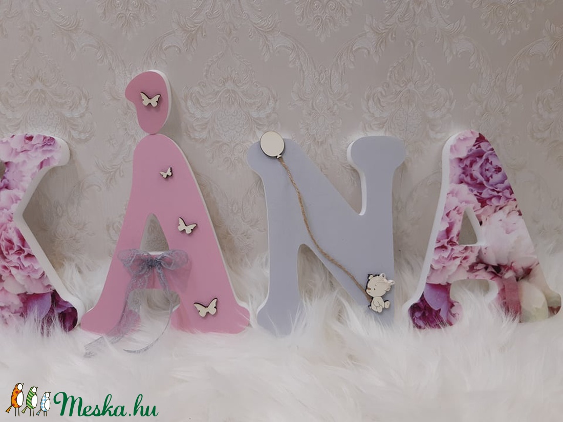 Név / felirat / 20 cm-es betű! Babaszoba dekoráció! Fal / ajtó dekoráció! - otthon & életmód - dekoráció - Meska.hu Név / felirat / 20 cm-es betű! Babaszoba dekoráció! Fal / ajtó dekoráció! - otthon & életmód - dekoráció - Meska.hu