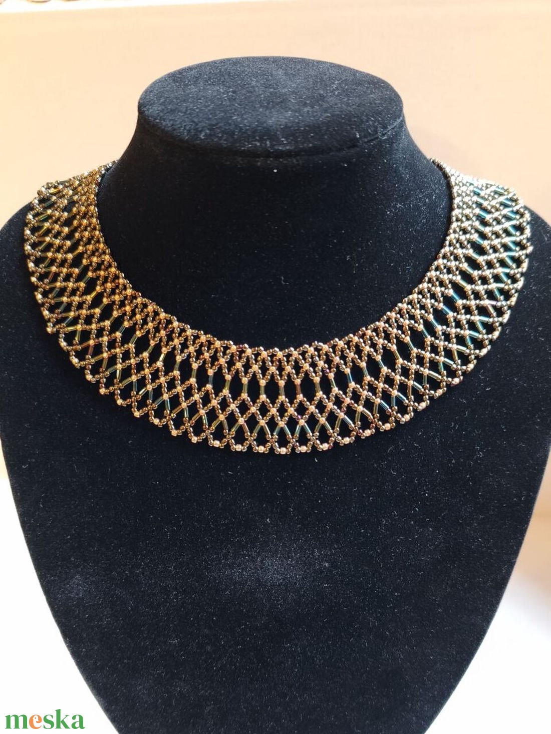 Gyöngygallér japán üveggyöngyből - ékszer - nyaklánc - gyöngyös nyaklánc - Meska.hu