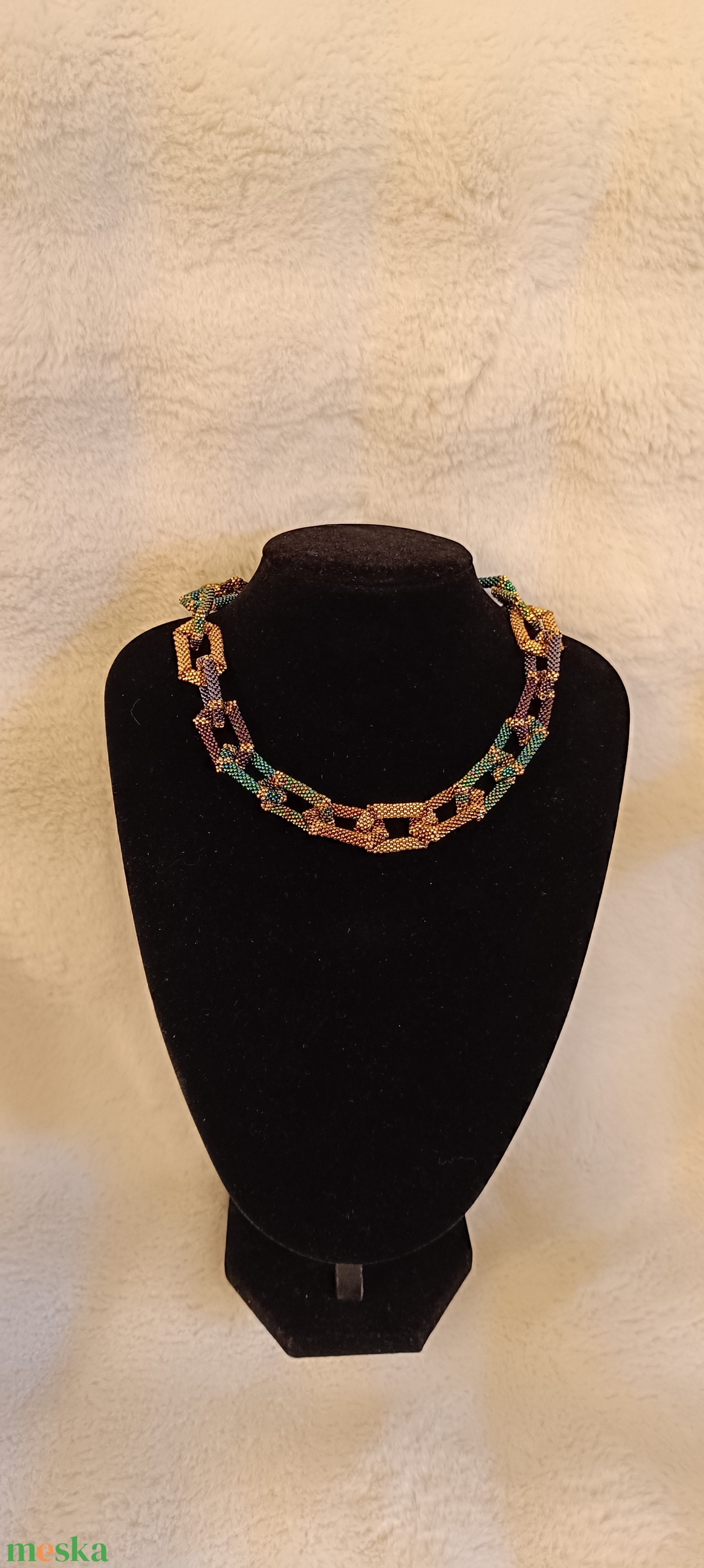 Színes lánc japán üveggyöngyből  - ékszer - nyaklánc - gyöngyös nyaklánc - Meska.hu