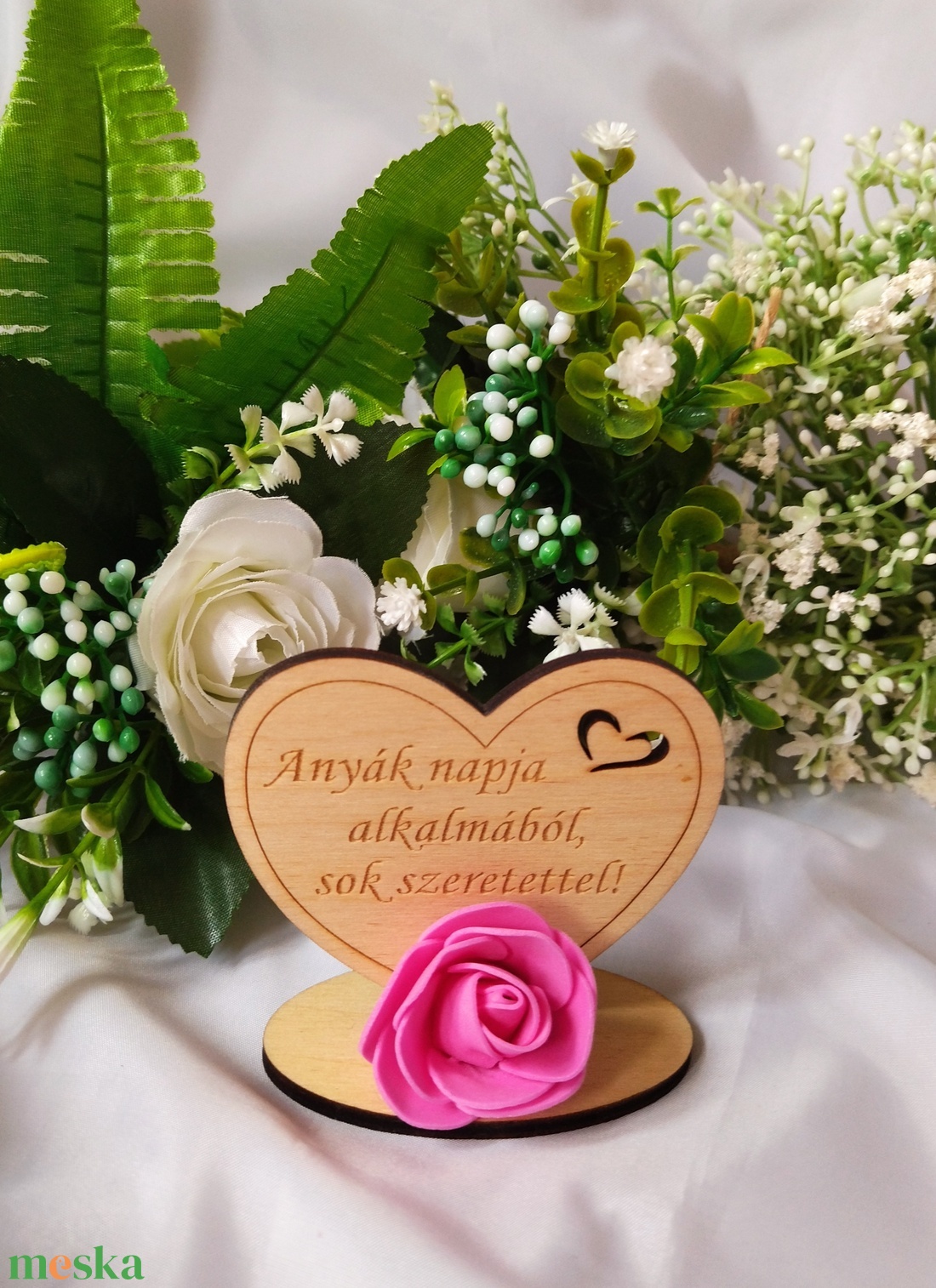 Rózsás szív (pink) Anyák Napja- ajándék, ajándékkísérő - otthon & életmód - dekoráció - Meska.hu
