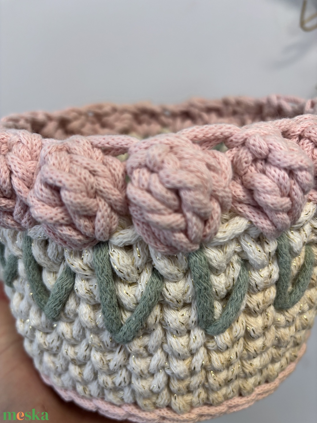 Horgolt tulipános tároló -  - Meska.hu