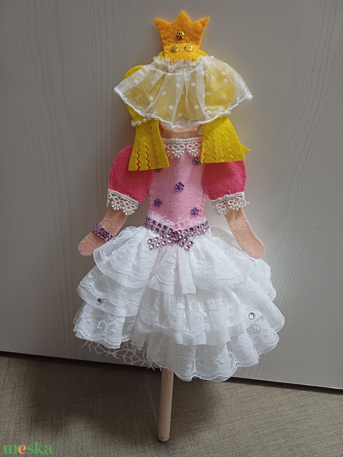 Fakanálbáb (nagy) - 40 cm (Királylány) - játék & sport - bábok - báb készlet - Meska.hu