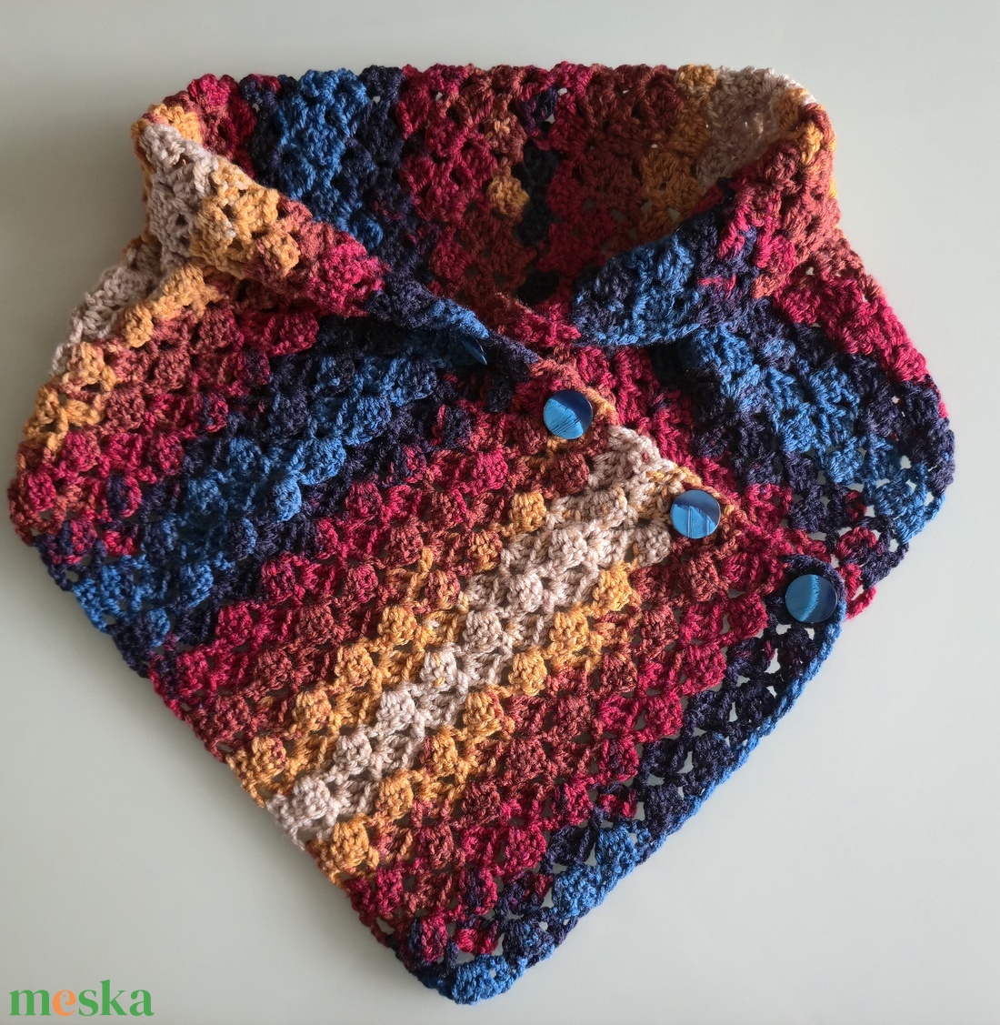 Gombos sál. - ruha & divat - sál, sapka, kendő - vállkendő - Meska.hu