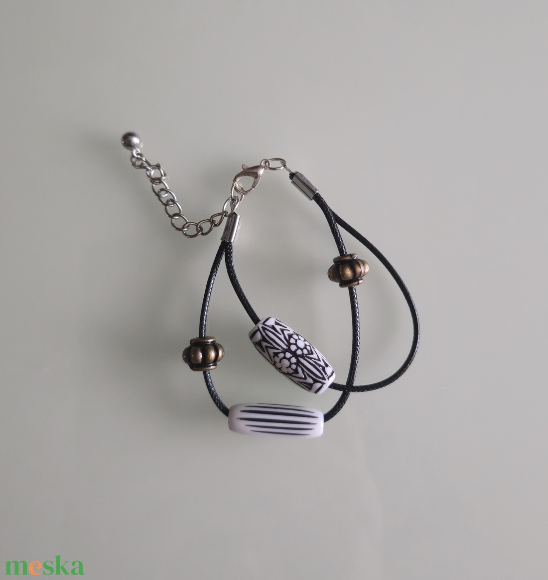 Afrika stílusú karkötő  - ékszer - karkötő - gyöngyös karkötő - Meska.hu