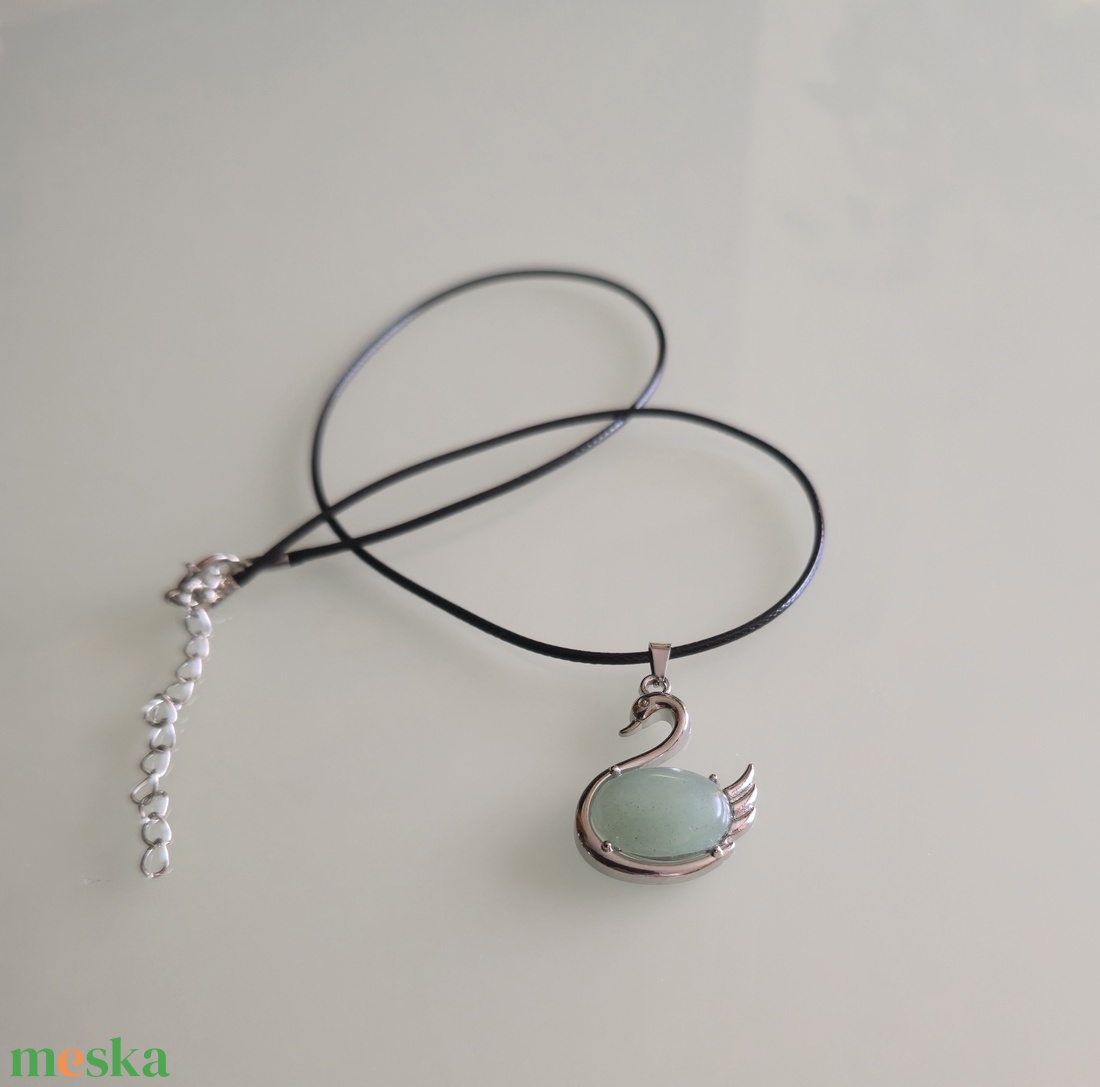 Hattyú medálos nyaklánc - ékszer - nyaklánc - medál - Meska.hu