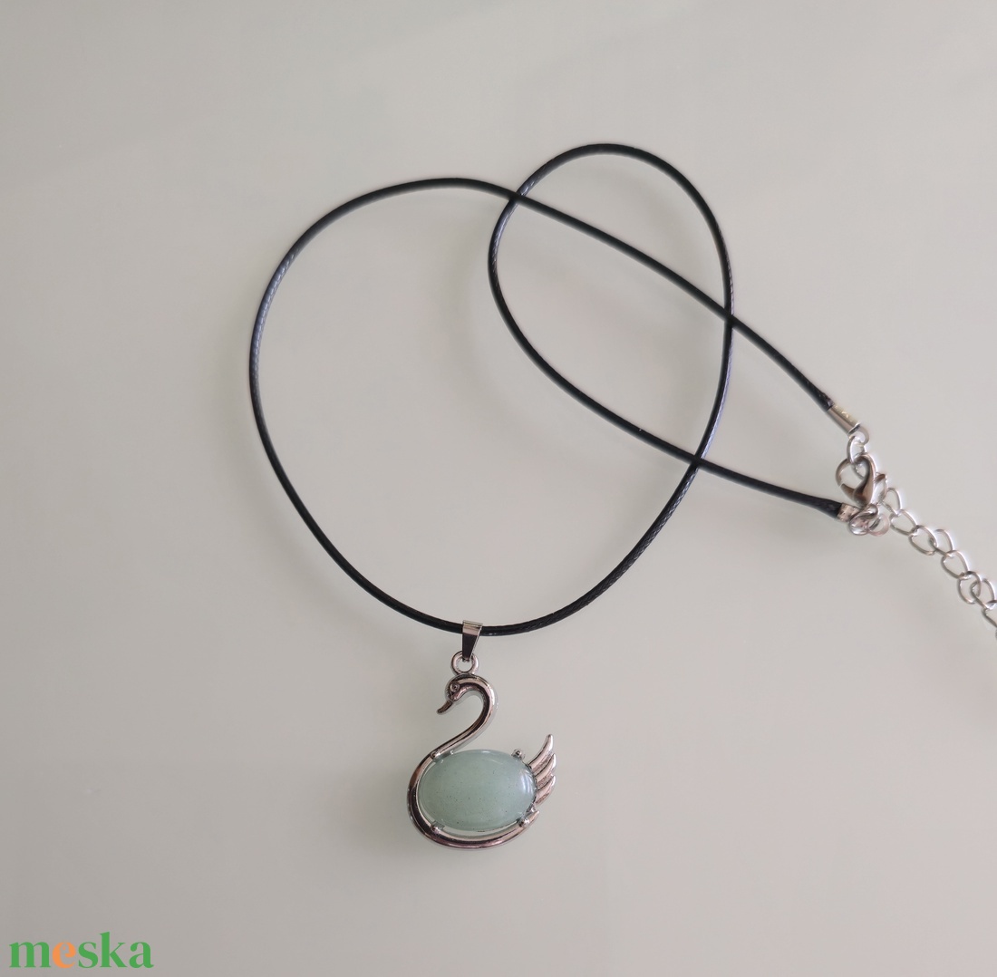 Hattyú medálos nyaklánc - ékszer - nyaklánc - medál - Meska.hu