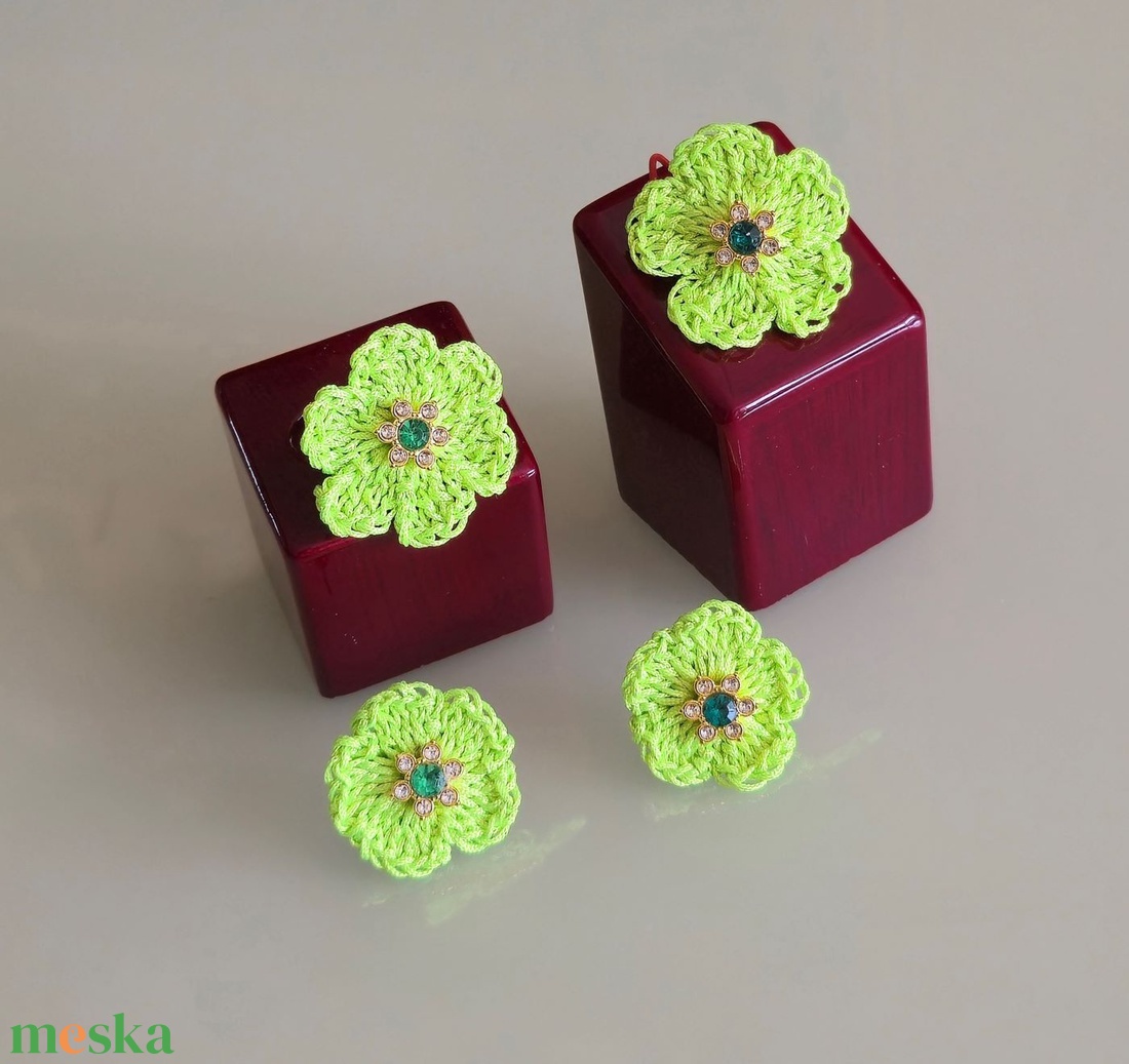 Neonzöld szett - ékszer - ékszerszett - Meska.hu