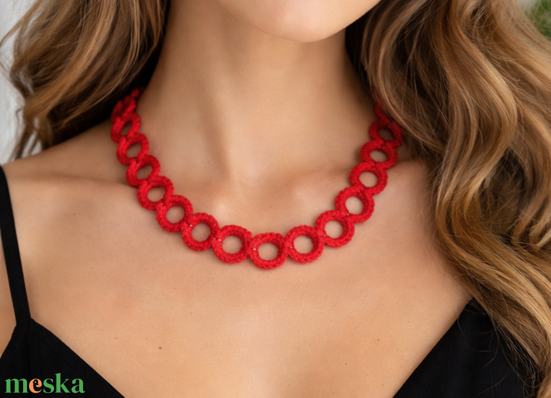 Piros nyaklánc - ékszer - nyaklánc - nyakpánt, gallér - Meska.hu
