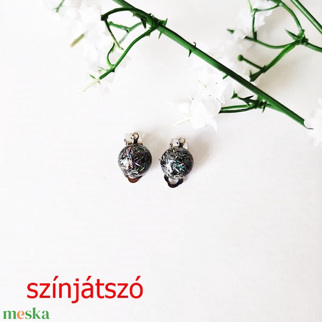 Fülklipszek sötét árnyalatú színekben - ékszer - fülbevaló - klipsz - Meska.hu Fülklipszek sötét árnyalatú színekben - ékszer - fülbevaló - klipsz - Meska.hu