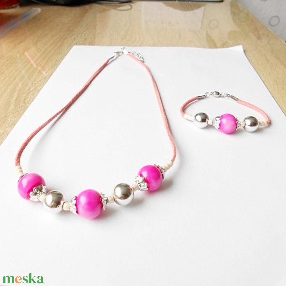  Bohó gyöngyös szett, nyaklánc és karkötő - ékszer - nyaklánc - gyöngyös nyaklánc - Meska.hu