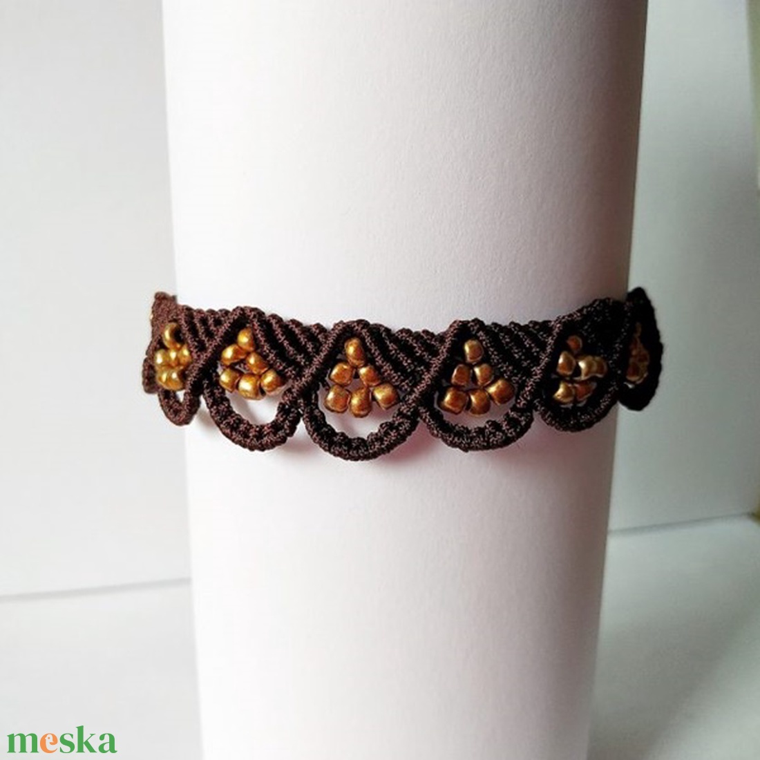 Földszínek és kézműves varázs � Barna makramé bokalánc - ékszer - lábdísz és testékszer - bokalánc - Meska.hu