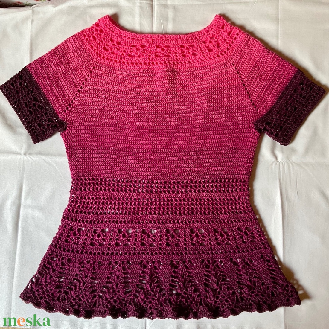 Horgolt női póló, pink-bordó - ruha & divat - női ruha - póló, felső - Meska.hu Horgolt női póló, pink-bordó - ruha & divat - női ruha - póló, felső - Meska.hu