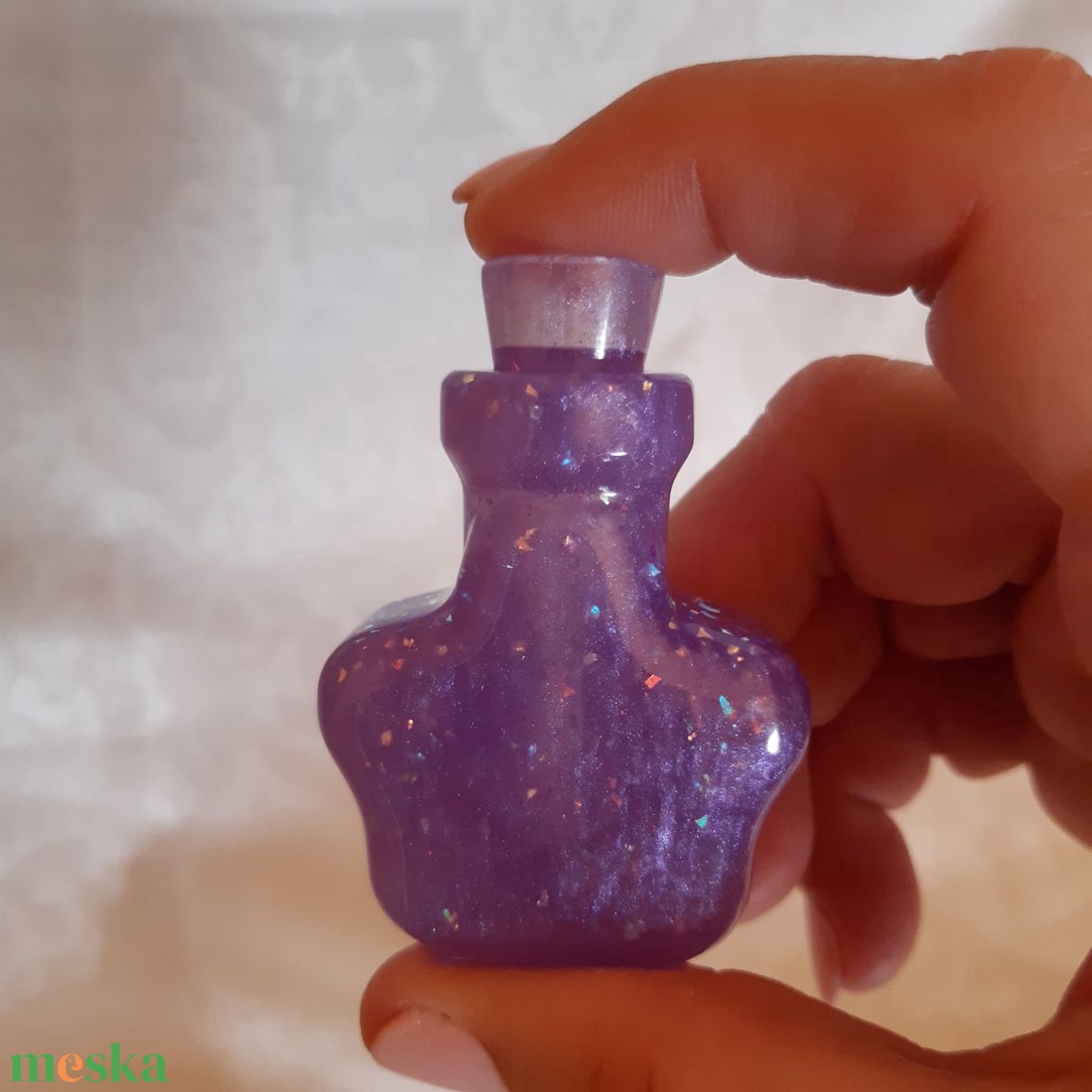 Aromaterápiás üveg, virág forma - otthon & életmód - gyertya, illat, aroma - párologtató - Meska.hu Aromaterápiás üveg, virág forma - otthon & életmód - gyertya, illat, aroma - párologtató - Meska.hu