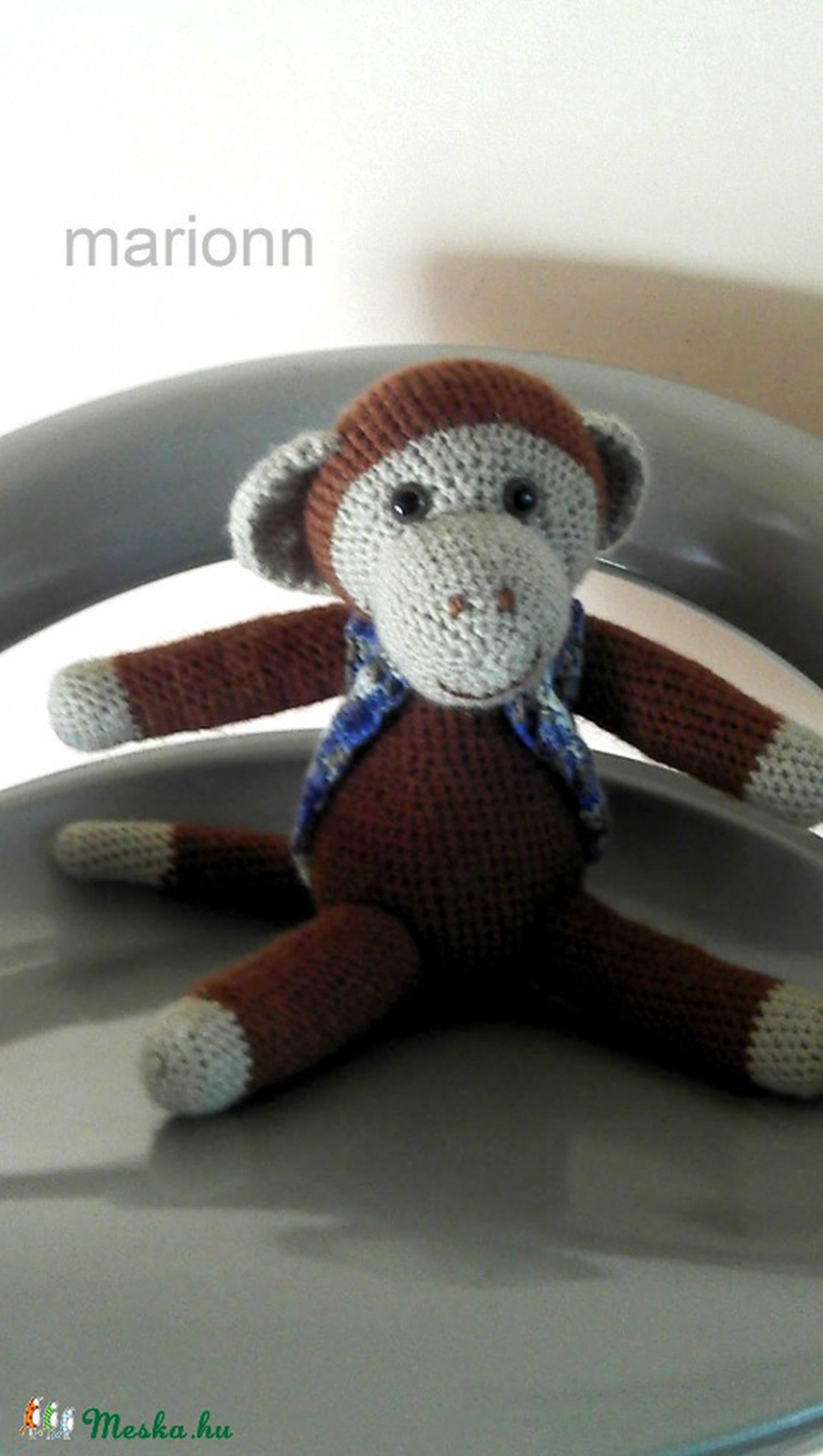 MINTA LEÍRÁS! Amigurumi horgolt majom mellényben -  - Meska.hu