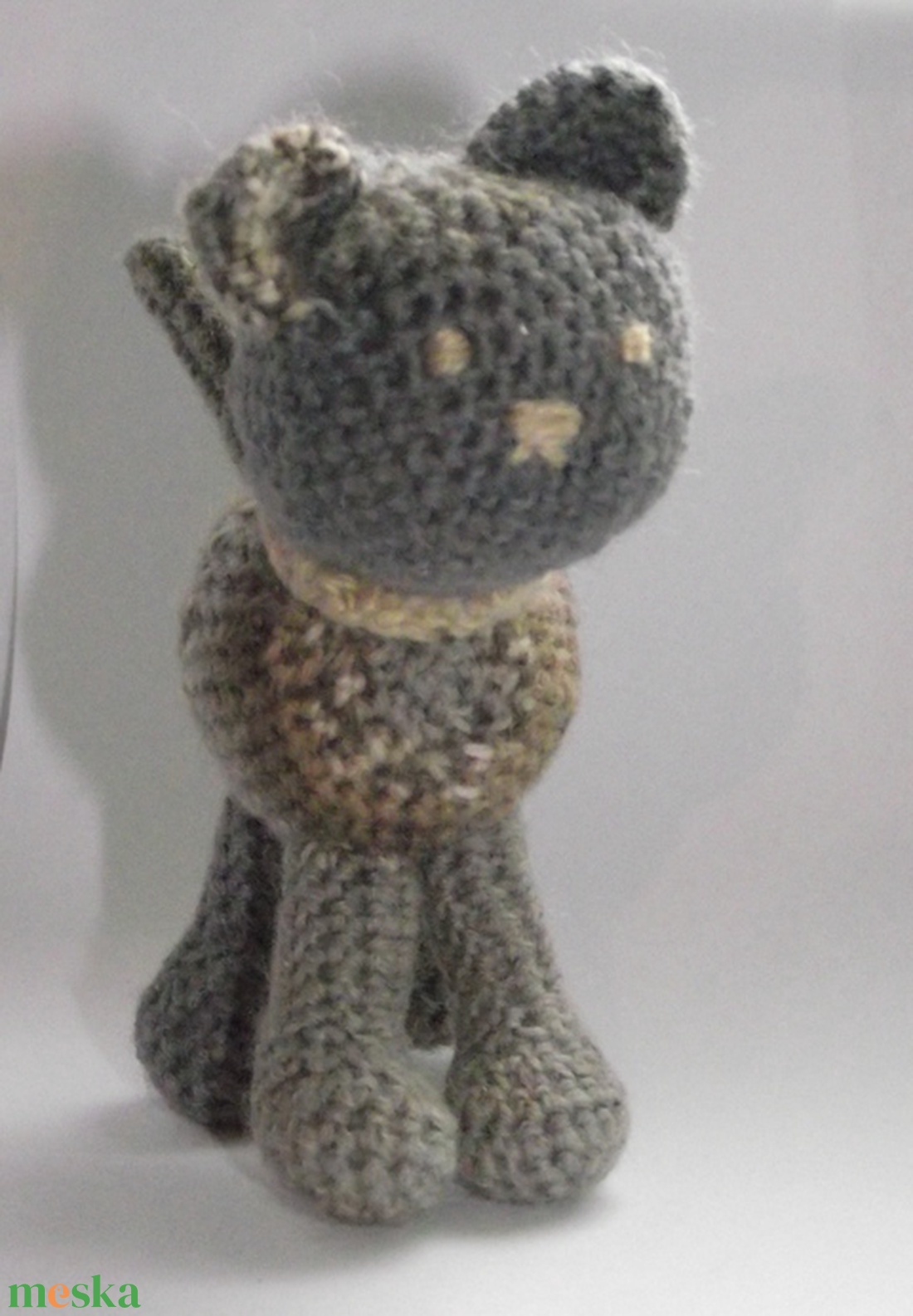 Maroknyi, nyakörves, mintás cica. Amigurumi horgolt cicagyerek - - Meska.hu Maroknyi, nyakörves, mintás cica. Amigurumi horgolt cicagyerek - - Meska.hu