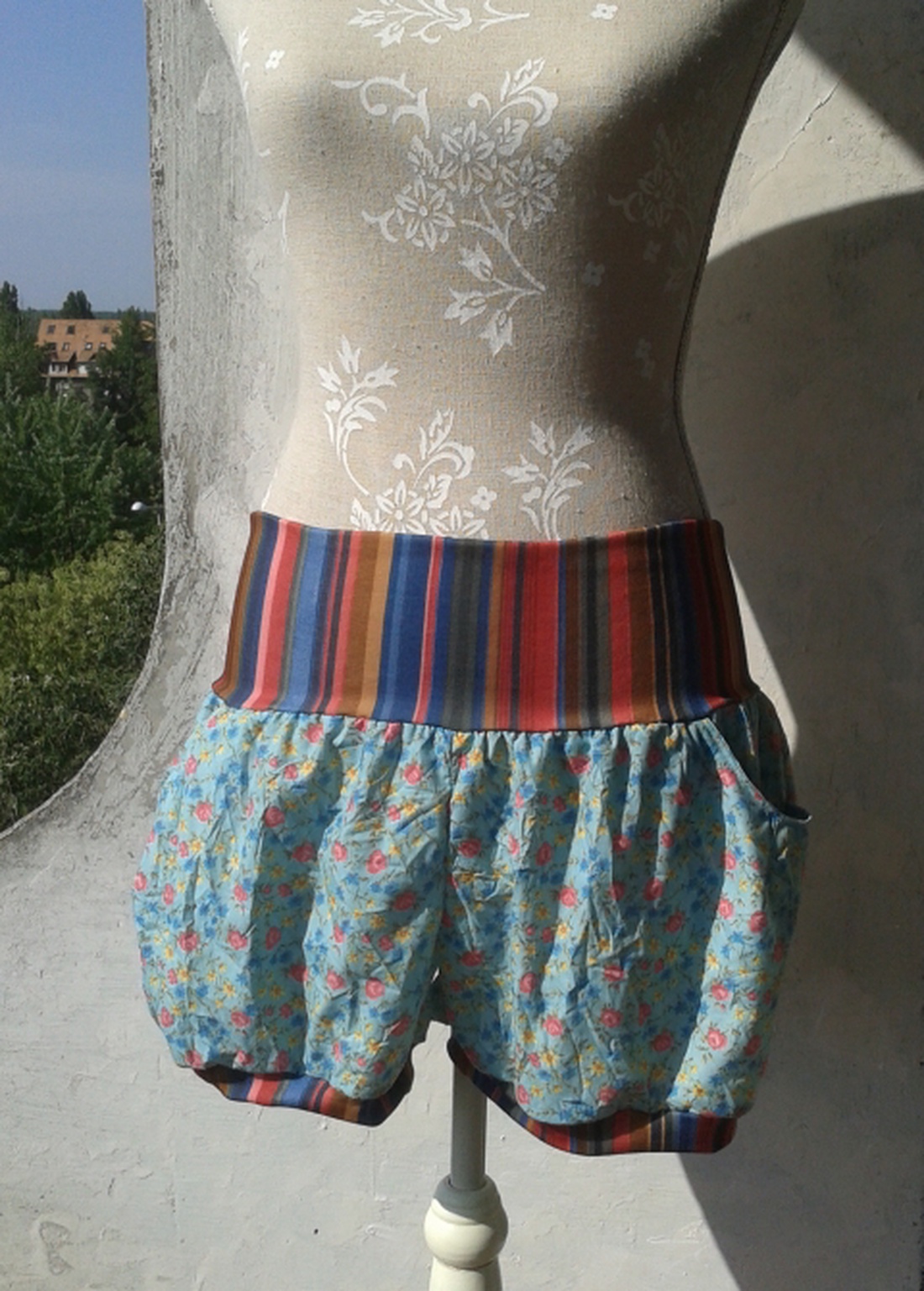 Háremsort - virágos-csíkos -  - Meska.hu