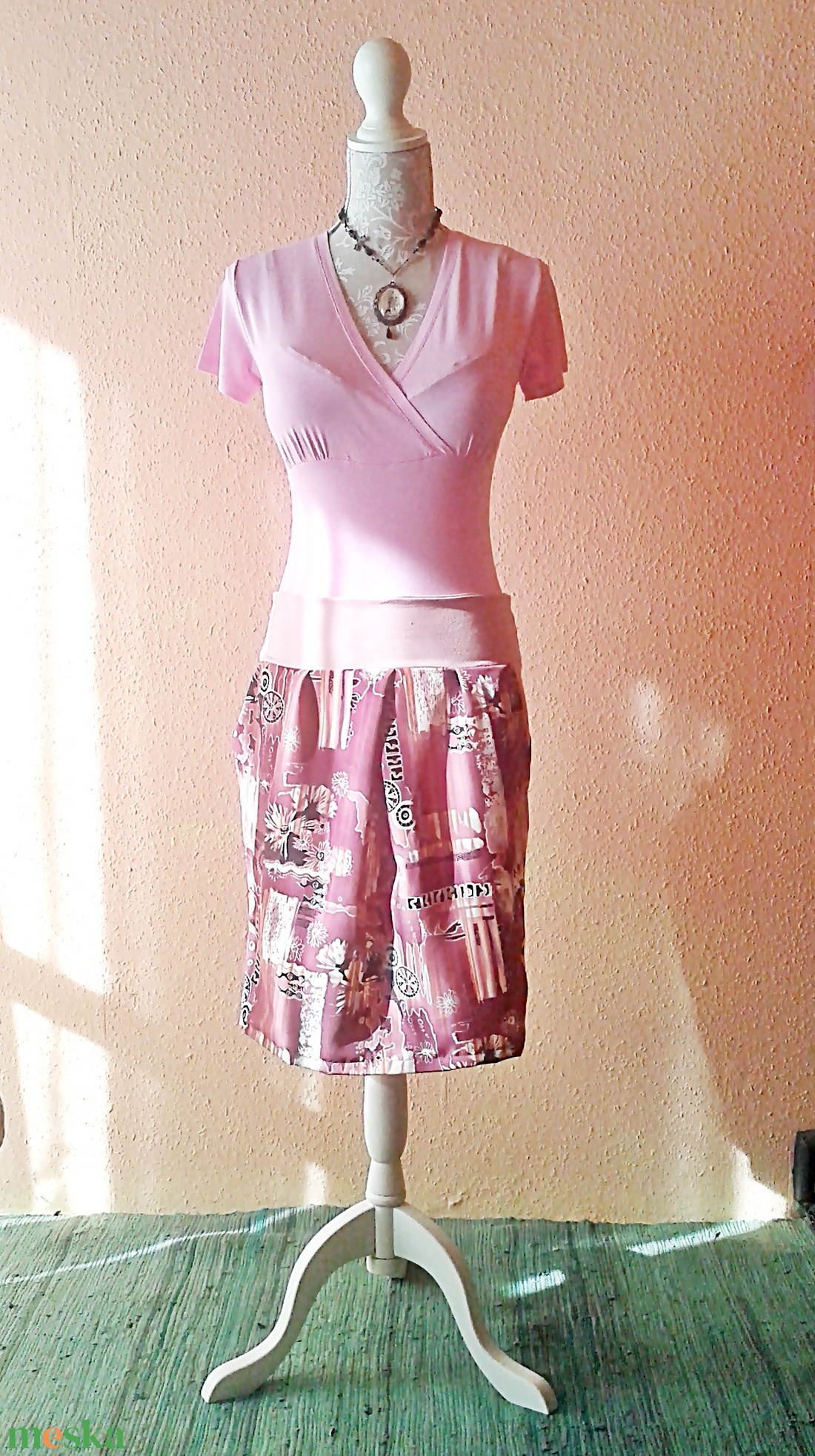 Lila mintás tulipánszoknya - ruha & divat - női ruha - szoknya - Meska.hu