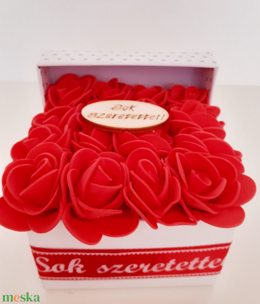 Piros rózsás, mini virág doboz - otthon & életmód - dekoráció - virágdísz és tartó - virágbox, virágdoboz - Meska.hu Piros rózsás, mini virág doboz - otthon & életmód - dekoráció - virágdísz és tartó - virágbox, virágdoboz - Meska.hu