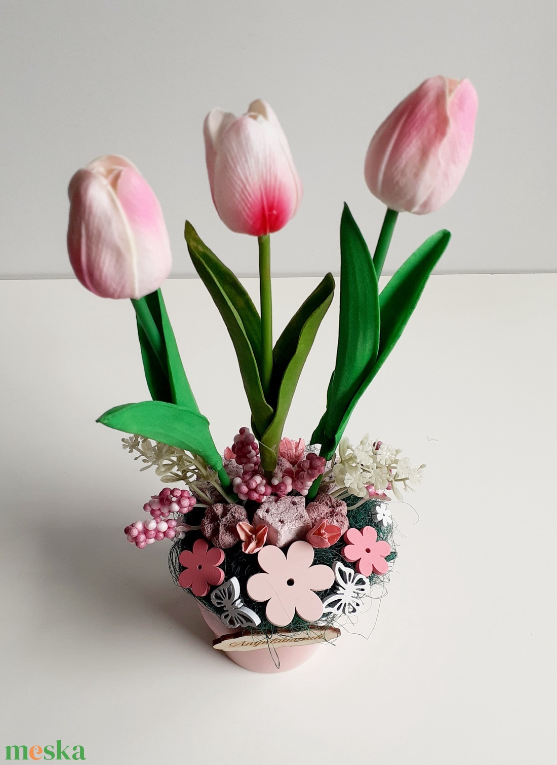 Anyáknapi asztaldísz ,tulipánokkal - otthon & életmód - dekoráció - asztal és polc dekoráció - asztaldísz - Meska.hu Anyáknapi asztaldísz ,tulipánokkal - otthon & életmód - dekoráció - asztal és polc dekoráció - asztaldísz - Meska.hu