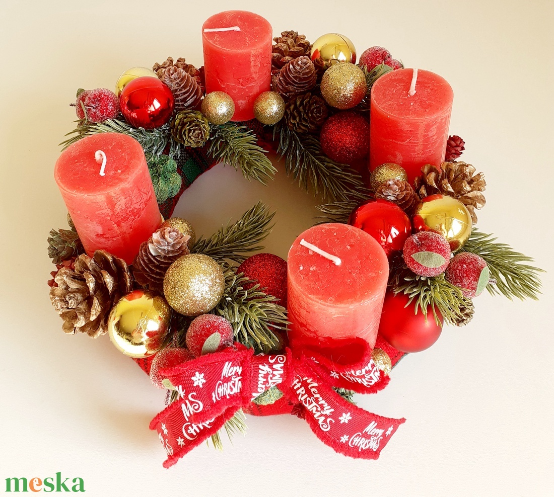 Adventi koszorú, hagyományos karácsonyi színekben - karácsony - adventi díszek - adventi koszorú - Meska.hu
