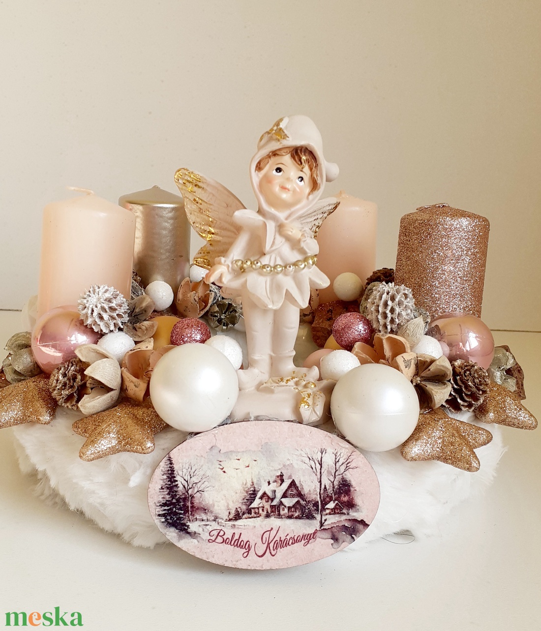 Adventi koszorú kedves angyalka figurával / rosegold - karácsony - adventi díszek - adventi koszorú - Meska.hu