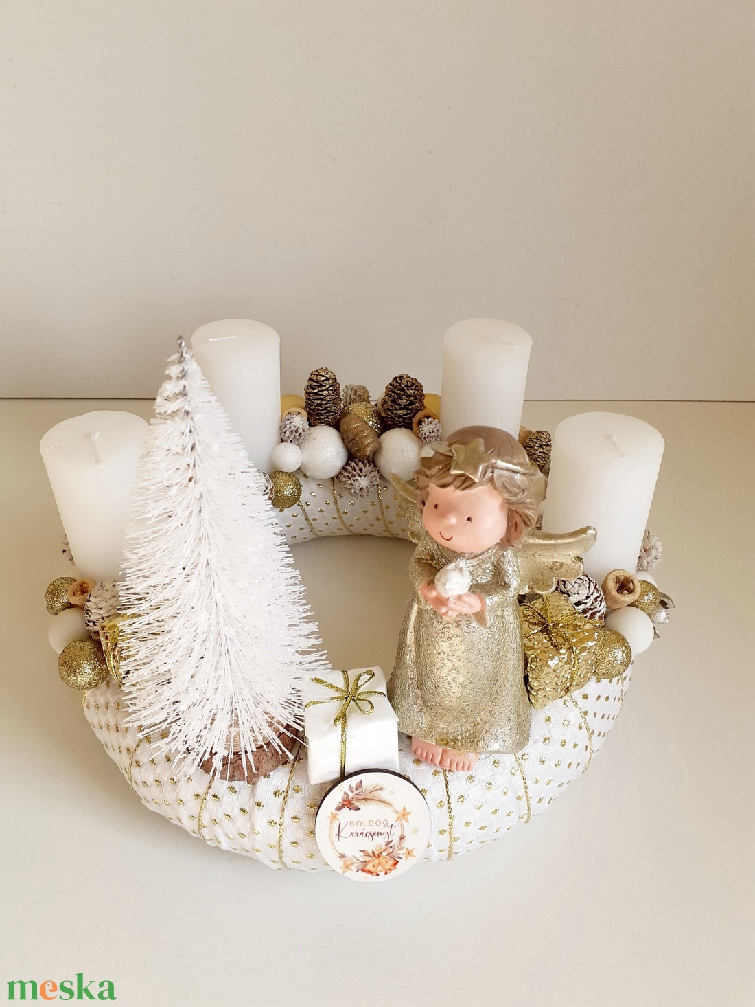 Adventi koszorú arany ruhás angyallal - karácsony - adventi díszek - adventi koszorú - Meska.hu Adventi koszorú arany ruhás angyallal - karácsony - adventi díszek - adventi koszorú - Meska.hu