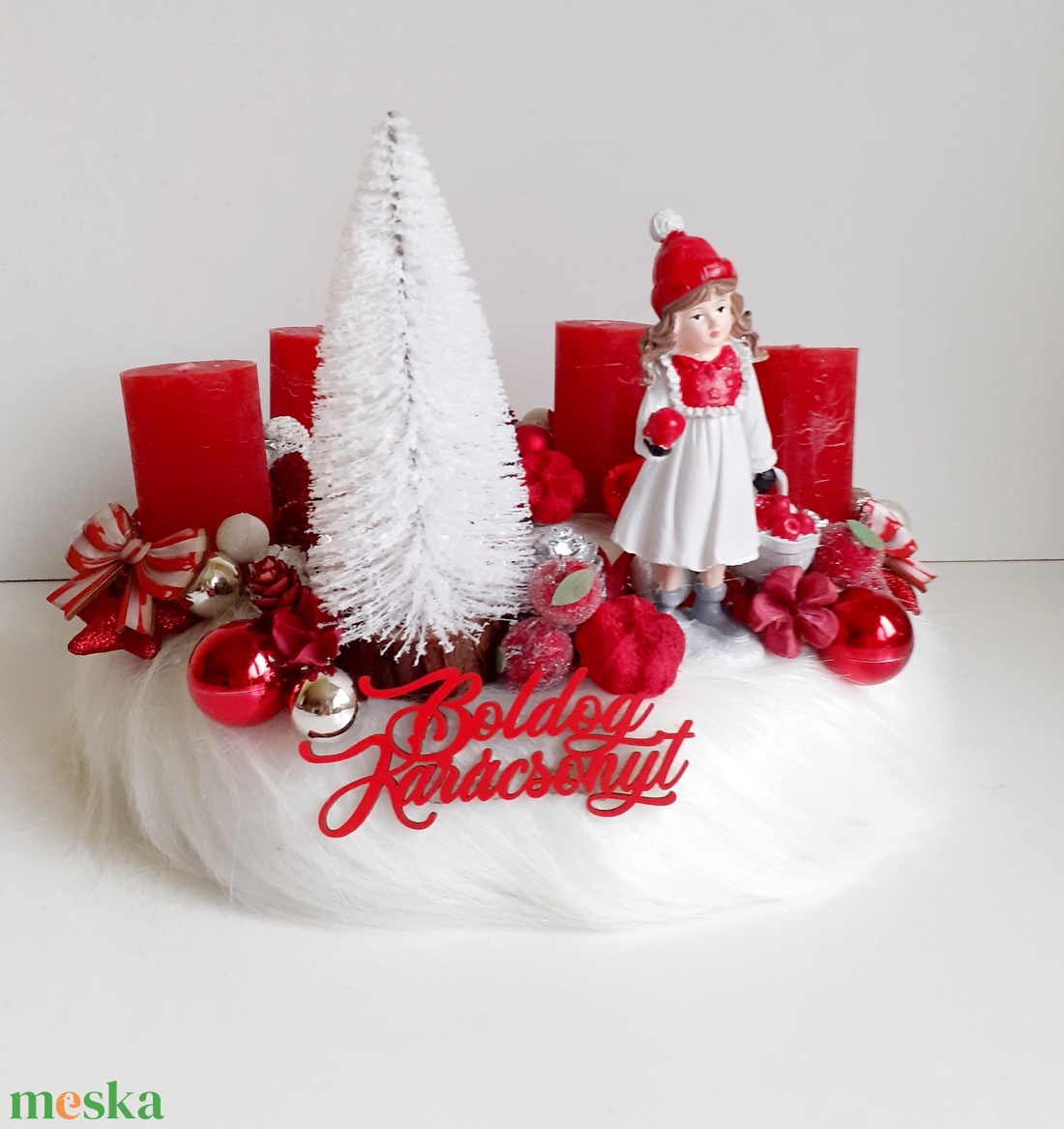 Adventi koszorú kislány almás kosárral - karácsony - adventi díszek - adventi koszorú - Meska.hu Adventi koszorú kislány almás kosárral - karácsony - adventi díszek - adventi koszorú - Meska.hu