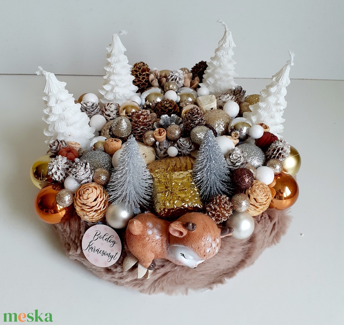 Adventi koszorú -kedves őzikével - karácsony - adventi díszek - adventi asztaldísz - Meska.hu Adventi koszorú -kedves őzikével - karácsony - adventi díszek - adventi asztaldísz - Meska.hu