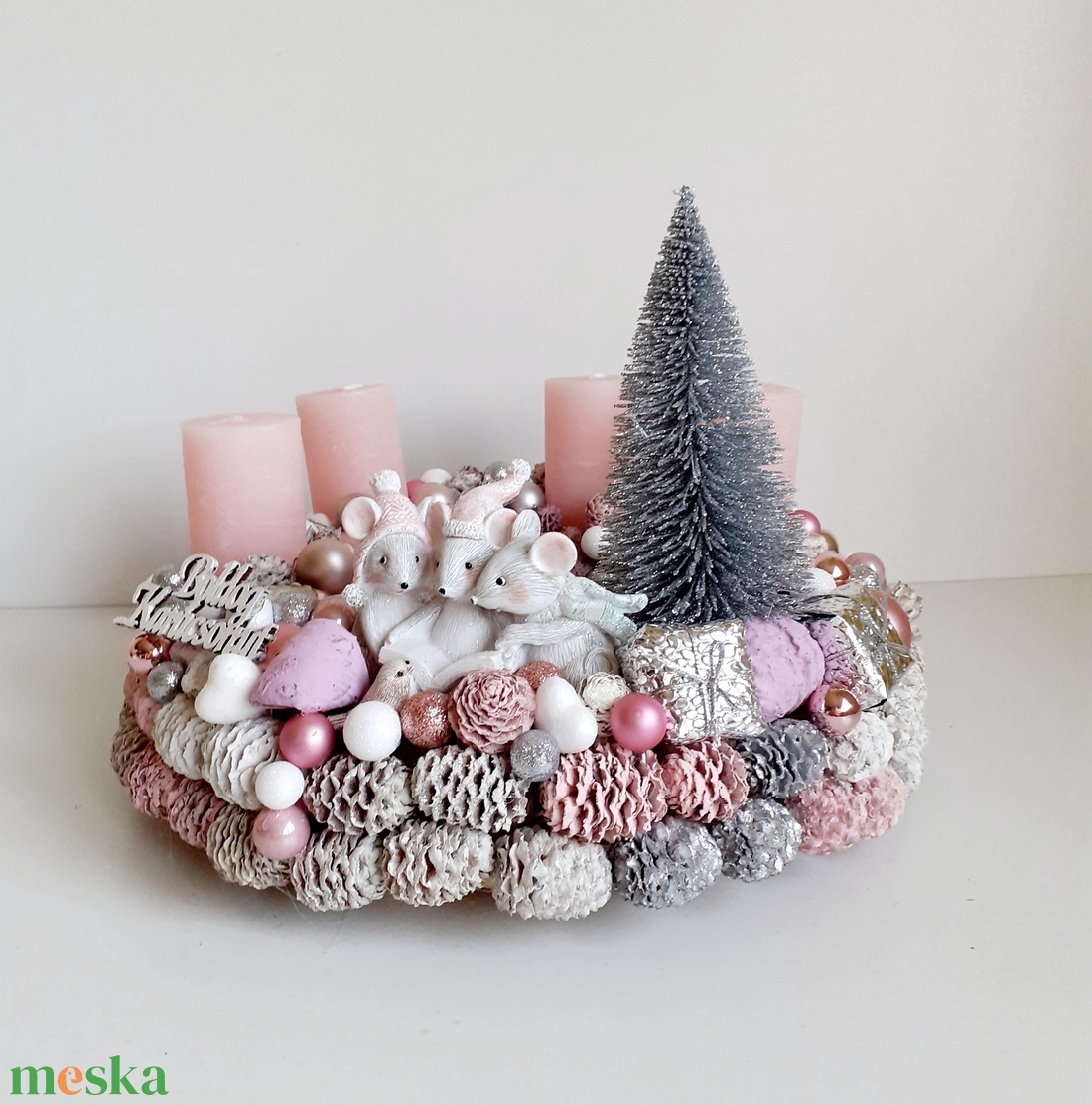 Adventi asztaldísz-Rózsaszín egerek - karácsony - adventi díszek - adventi koszorú - Meska.hu