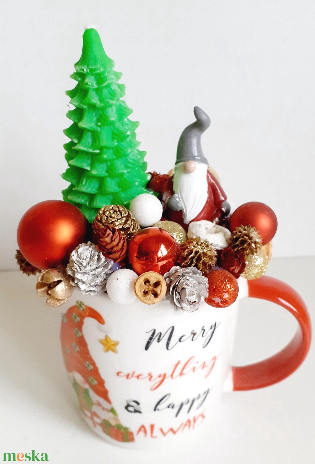 Karácsonyi pohárdísz Manóval és fenyőfa gyertyával - karácsony - adventi díszek - adventi asztaldísz - Meska.hu