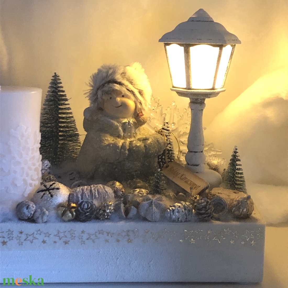 Adventi asztali dísz fa alapban kerámia dísszel, világító - karácsony - adventi díszek - adventi asztaldísz - Meska.hu