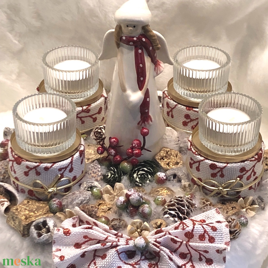 Adventi koszorú mécsesekkel, kerámia angyalkával - karácsony - adventi díszek - adventi koszorú - Meska.hu