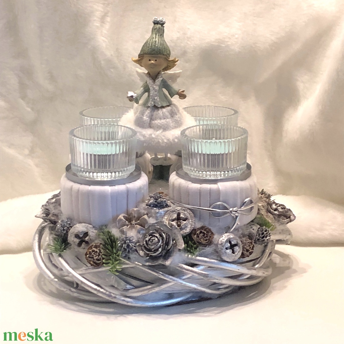 Kis méretű ezüst - menta adventi koszorú mécsesekkel - karácsony - adventi díszek - adventi koszorú - Meska.hu