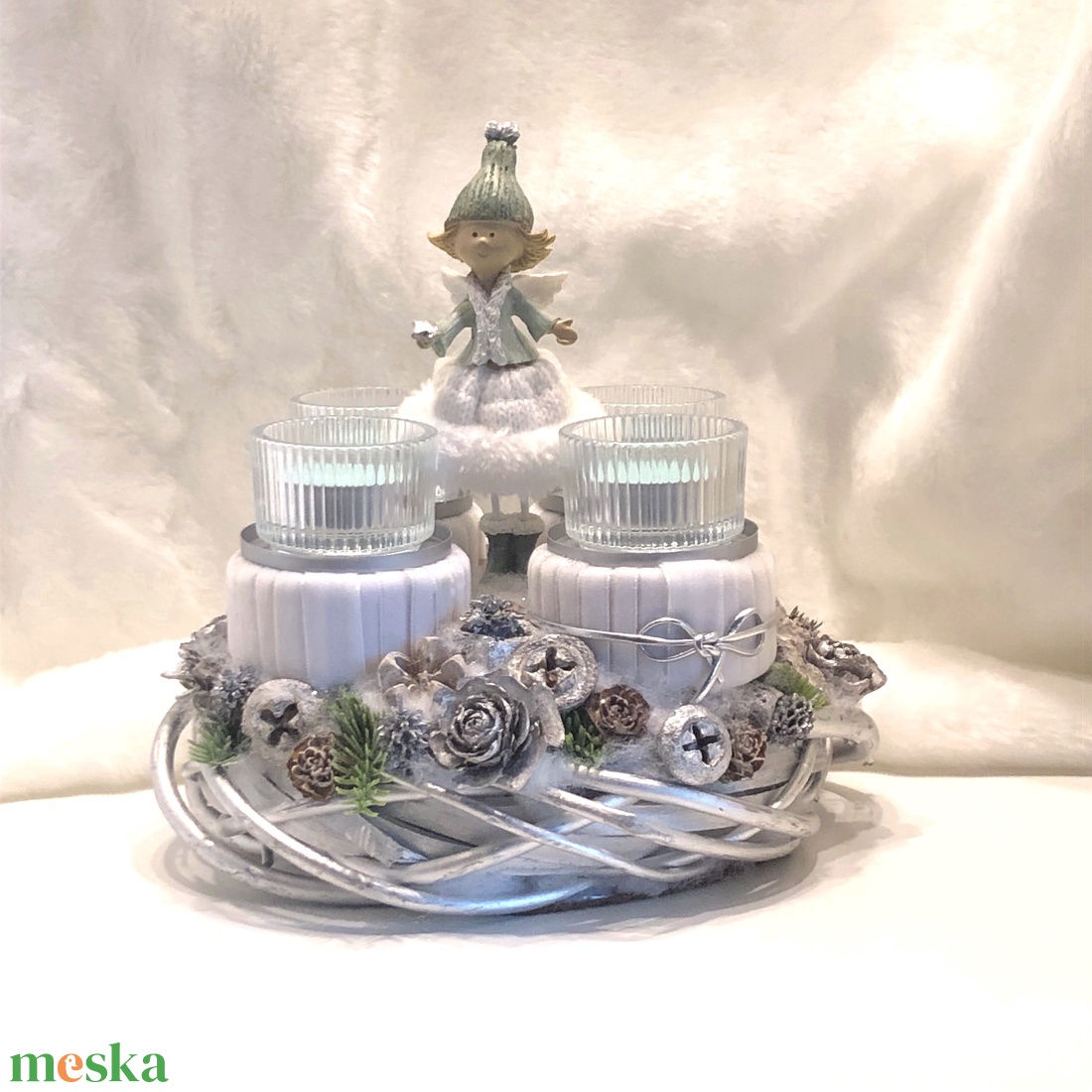 Kis méretű ezüst - menta adventi koszorú mécsesekkel - karácsony - adventi díszek - adventi koszorú - Meska.hu