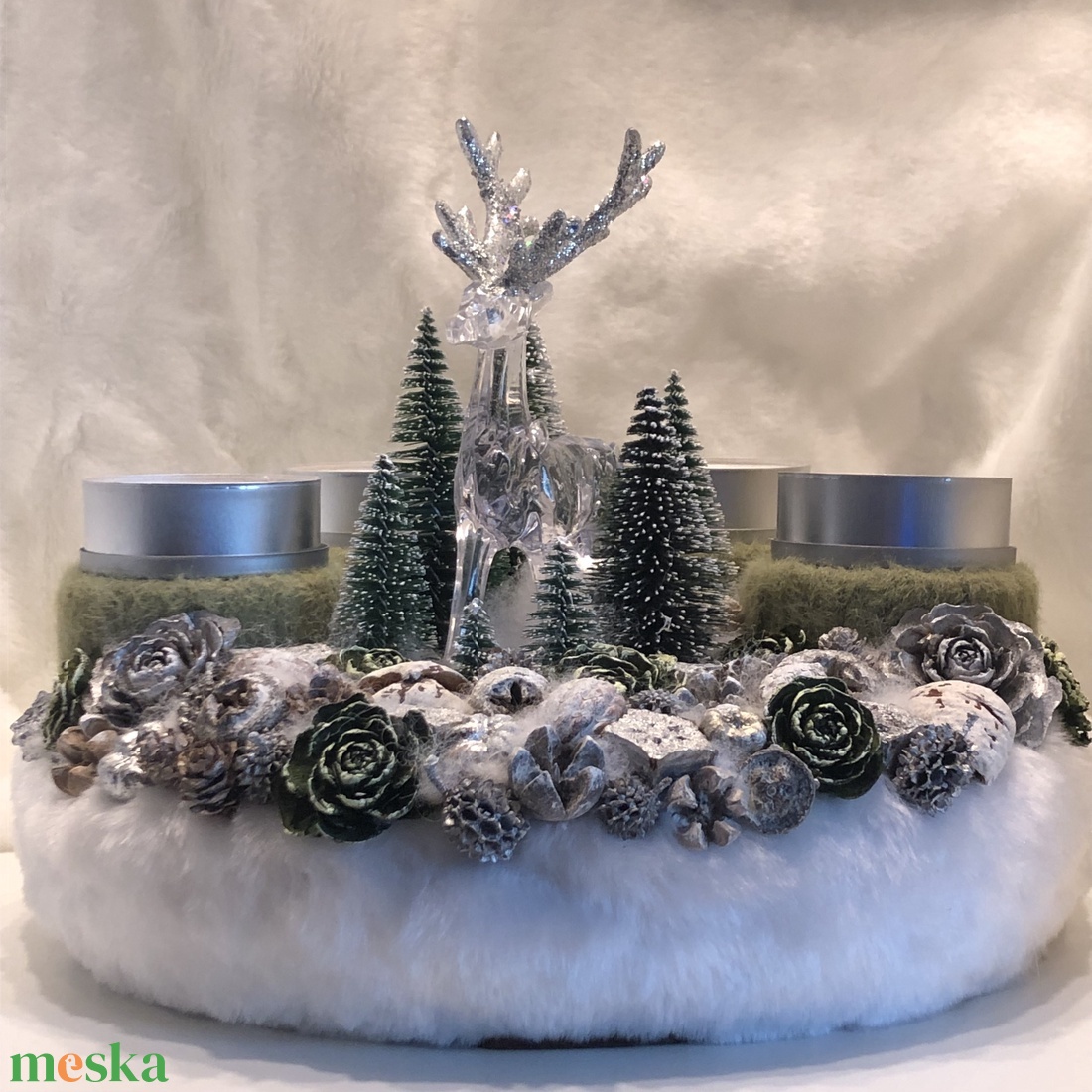 Adventi koszorú mécsesekkel és akril szarvassal, fenyőkkel - karácsony - adventi díszek - adventi koszorú - Meska.hu