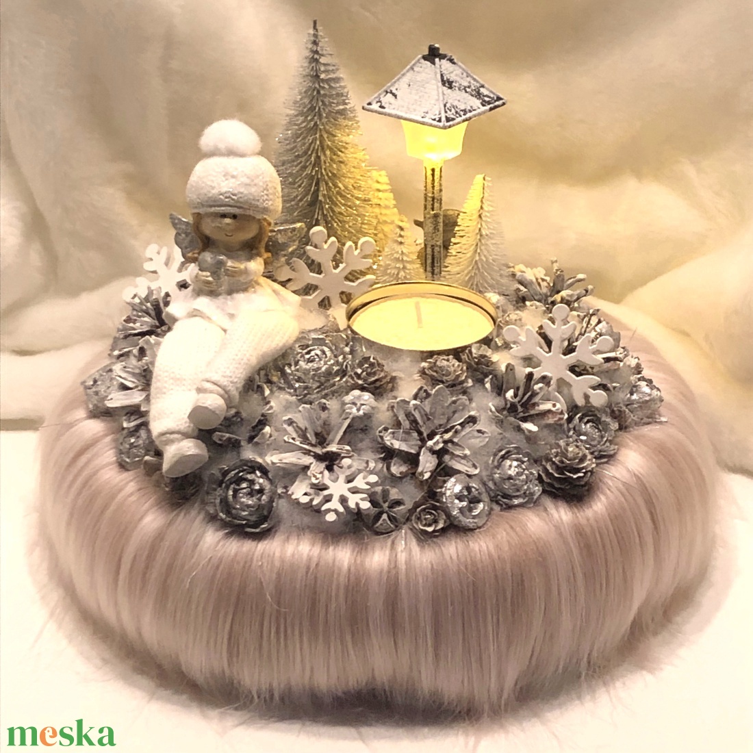 Adventi és karácsonyi asztaldísz angyalkával, mécsessel, világítással - karácsony - adventi díszek - adventi asztaldísz - Meska.hu
