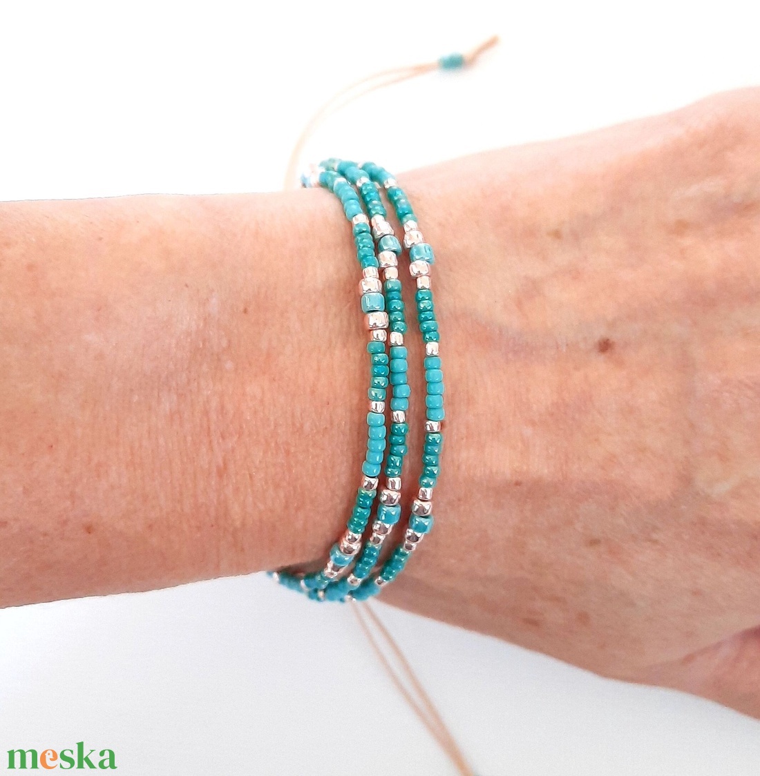 Türkiz 3 soros, viaszolt zsinóros karkötő - ékszer - karkötő - gyöngyös karkötő - Meska.hu