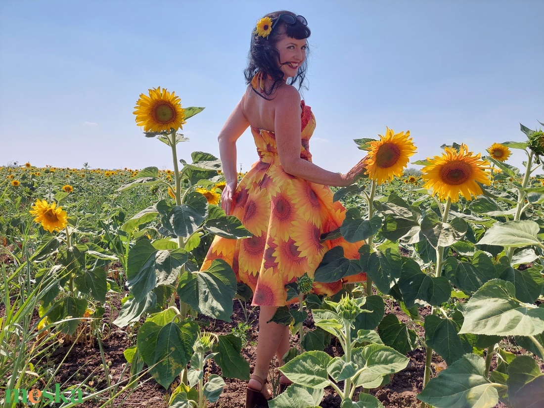 Pinup Rockabilly ruha napraforgó mintás virágos - ruha & divat - női ruha - ruha - Meska.hu Pinup Rockabilly ruha napraforgó mintás virágos - ruha & divat - női ruha - ruha - Meska.hu