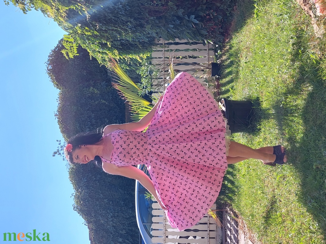 Pinup Rockabilly ruha Koponyás Baby Pink Halloween  - otthon & életmód - dekoráció - halloween - halloweeni jelmez és kiegészítők - Meska.hu
