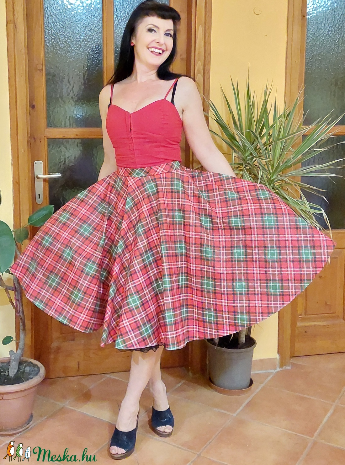 Karácsonyi pinup Rockabilly szoknya skót kockás - ruha & divat - női ruha - szoknya - Meska.hu Karácsonyi pinup Rockabilly szoknya skót kockás - ruha & divat - női ruha - szoknya - Meska.hu