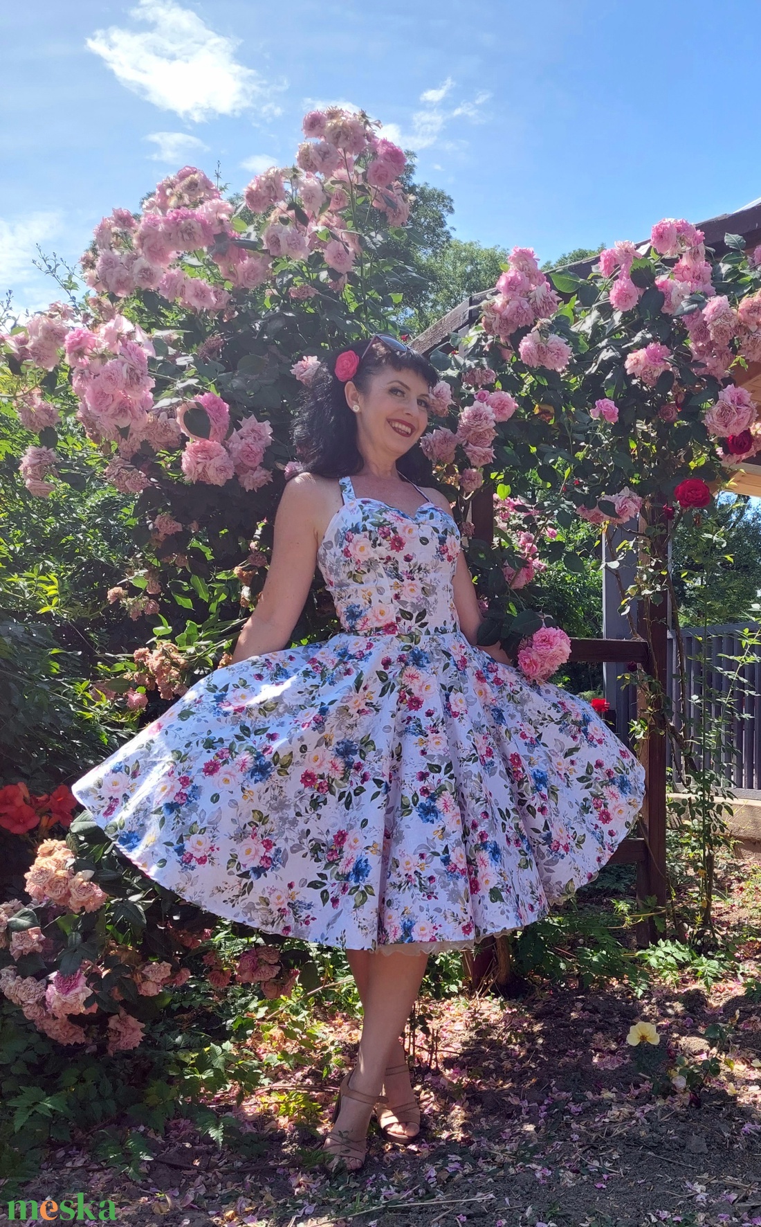 Rockabilly, pinup ruha rózsa mintás - ruha & divat - női ruha - ruha - Meska.hu Rockabilly, pinup ruha rózsa mintás - ruha & divat - női ruha - ruha - Meska.hu
