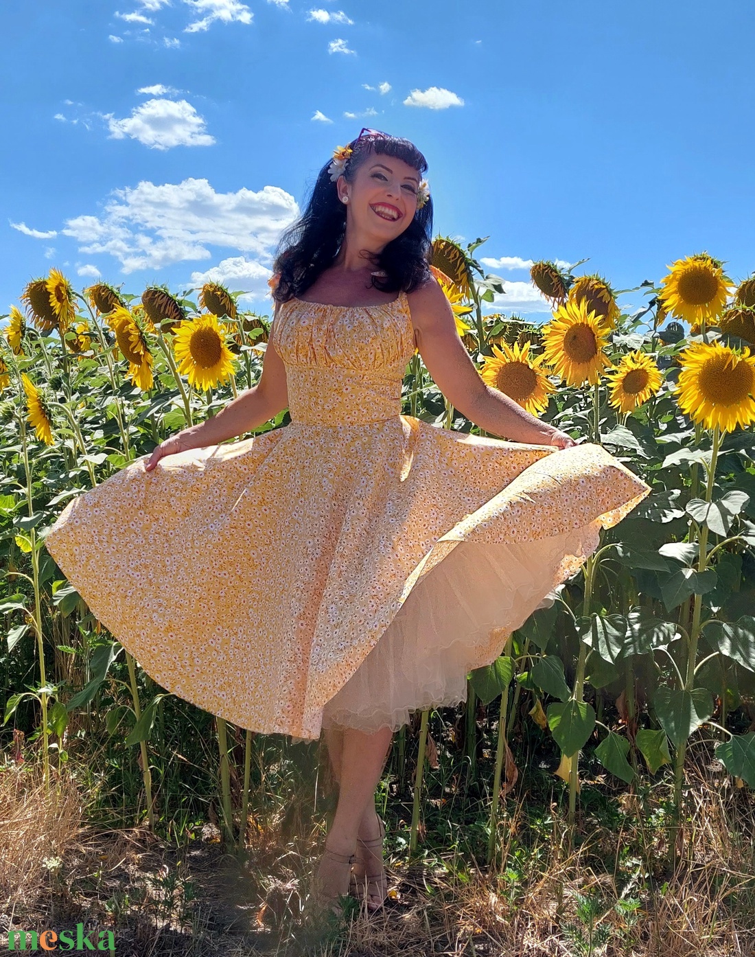 Pinup Rockabilly ruha, apró százszorszép, margareta mintás - ruha & divat - női ruha - ruha - Meska.hu Pinup Rockabilly ruha, apró százszorszép, margareta mintás - ruha & divat - női ruha - ruha - Meska.hu