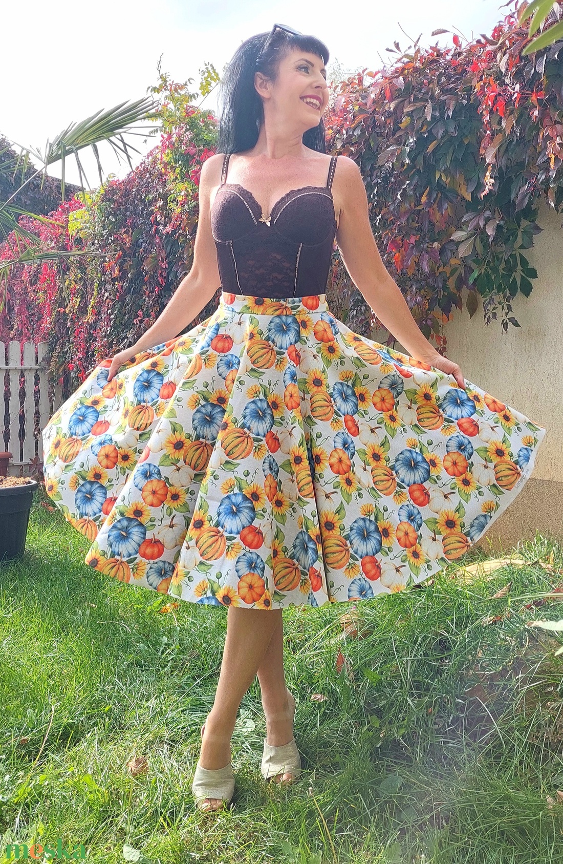 Pinup Rockabilly szoknya, napraforgó virágos,tökös - ruha & divat - női ruha - szoknya - Meska.hu