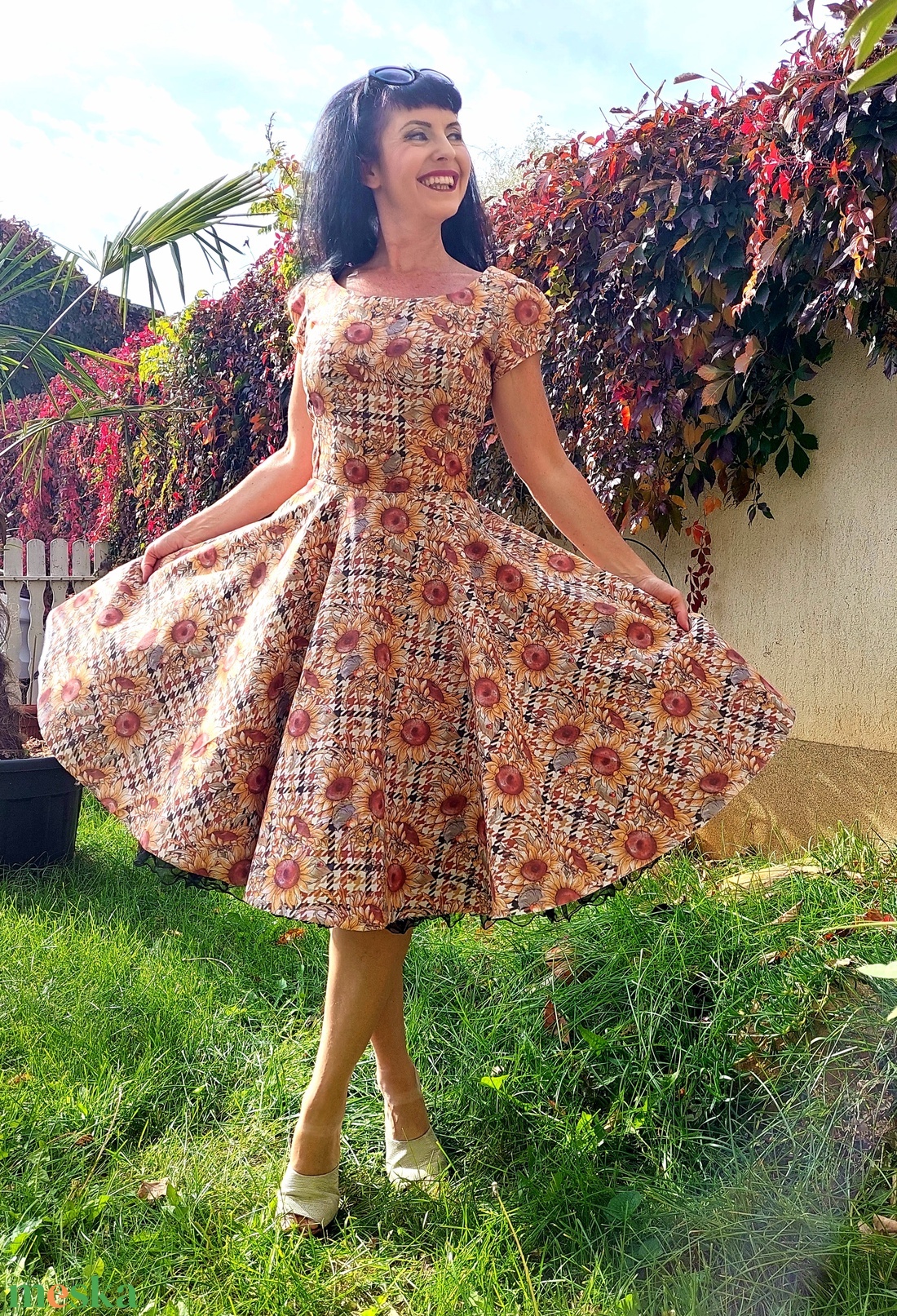 Pinup Rockabilly ruha napraforgó mintás virágos  - ruha & divat - női ruha - ruha - Meska.hu