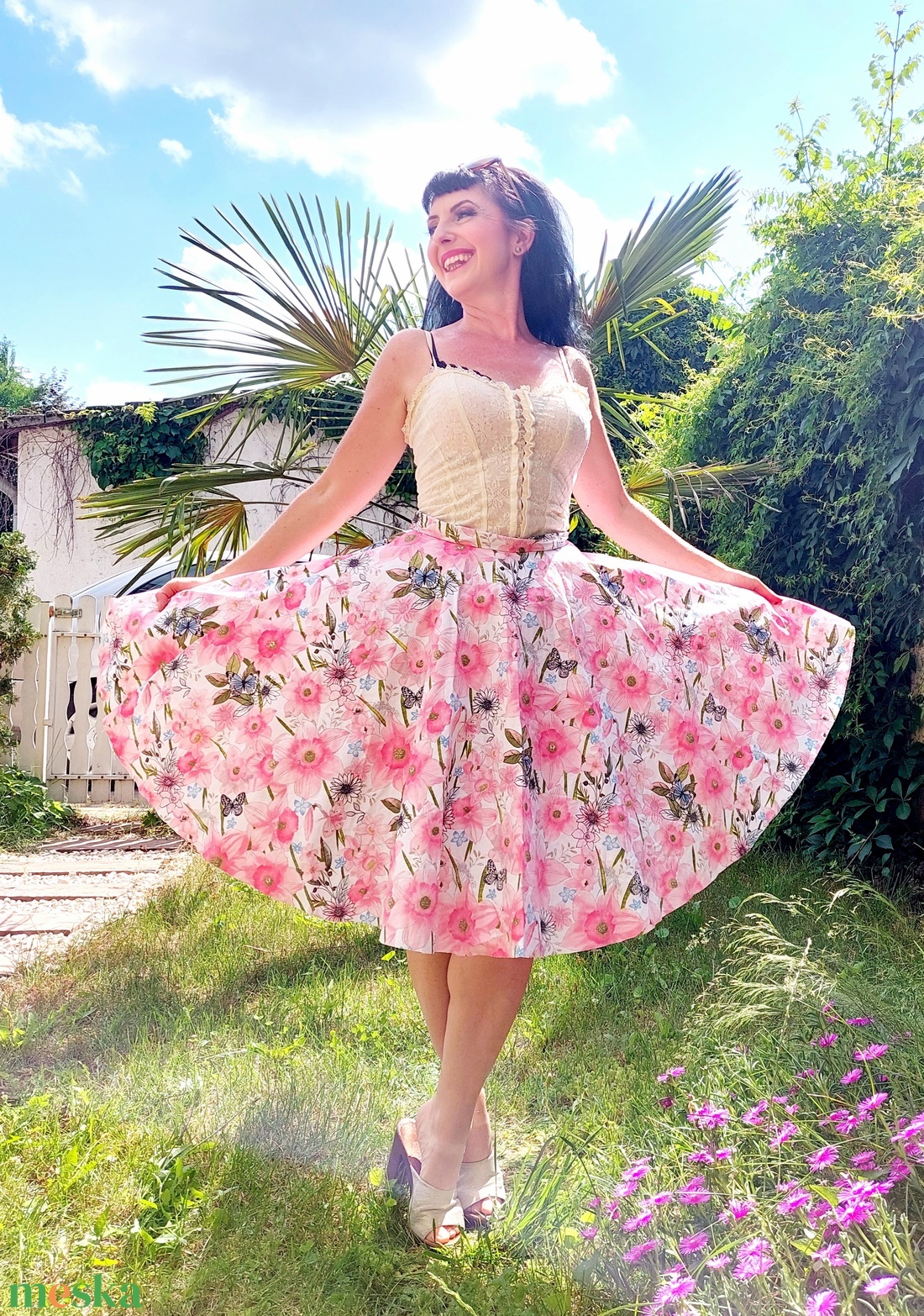Pinup Rockabilly szoknya rózsaszín Nárcisz, virágos - ruha & divat - női ruha - szoknya - Meska.hu Pinup Rockabilly szoknya rózsaszín Nárcisz, virágos - ruha & divat - női ruha - szoknya - Meska.hu